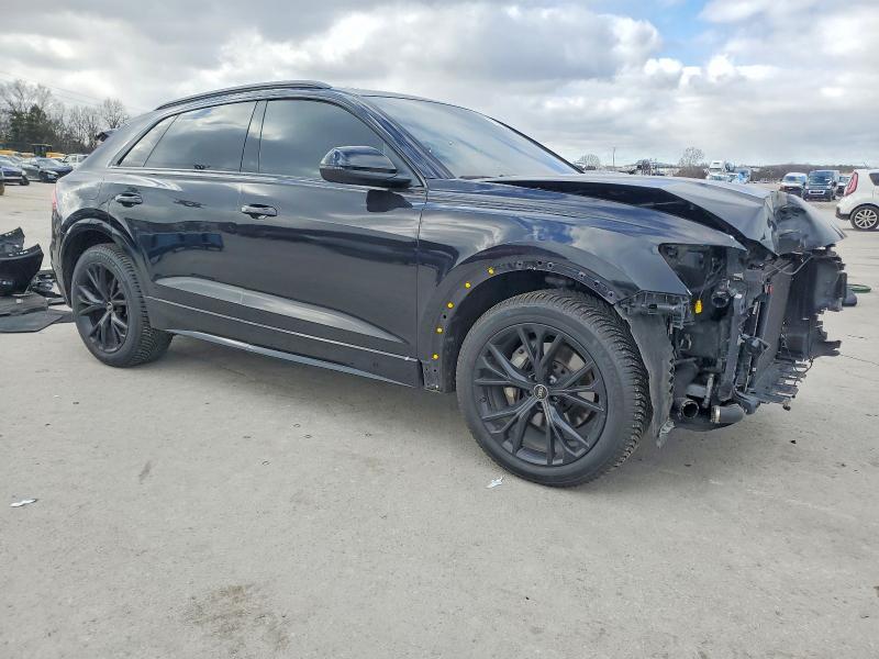 2021 Audi Q8 Premium