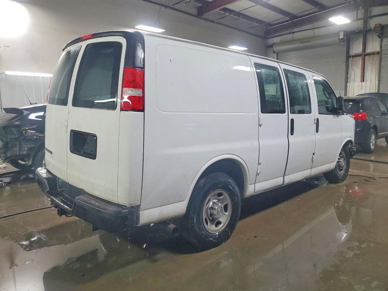 2017 Chevrolet Express G2500