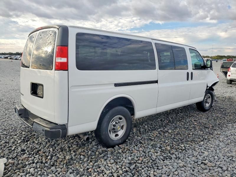 2024 Chevrolet Express G3500 LT
