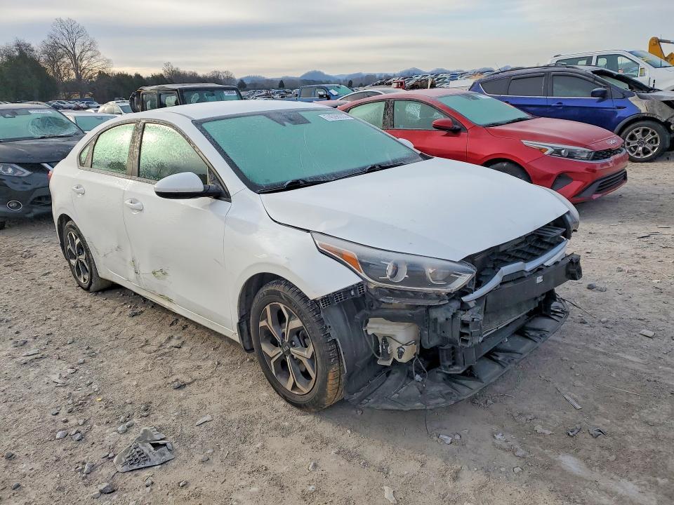 2021 KIA Forte fe