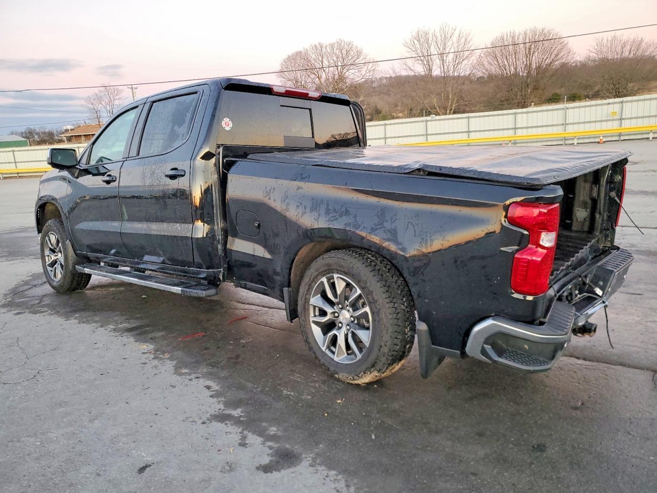 2024 Chevrolet Silverado K1500 LT