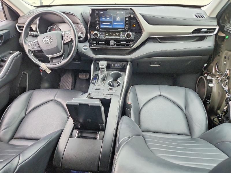 2022 Toyota Highlander xle