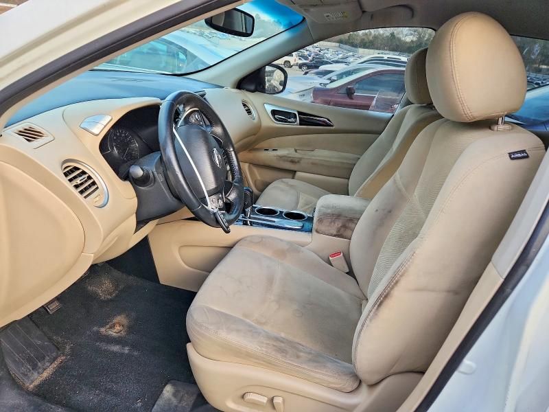 2016 Nissan Pathfinder s