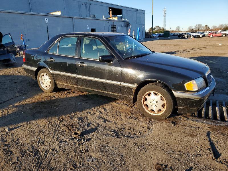 2000 Mercedes-Benz C