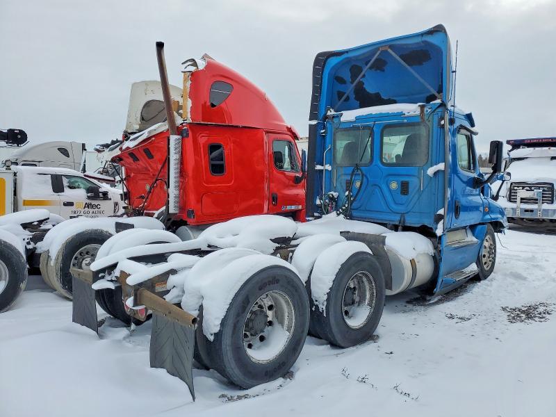 2017 Freigliner 2017 Freightliner Cascadia 125 Semi Truck