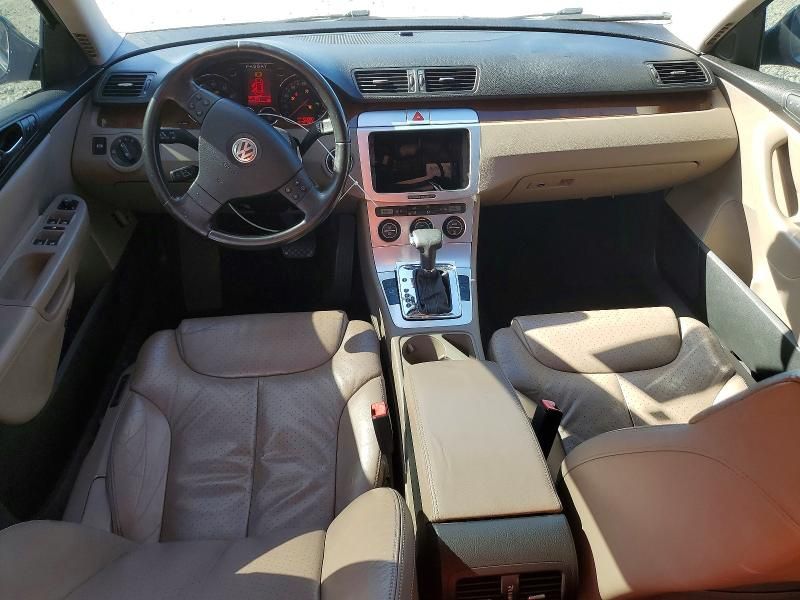 2008 Volkswagen Passat lux