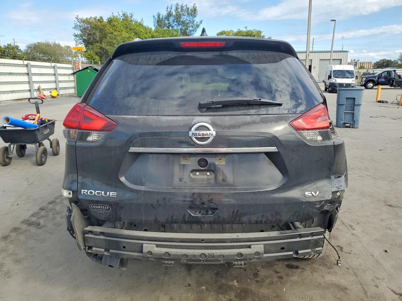 2017 Nissan Rogue s
