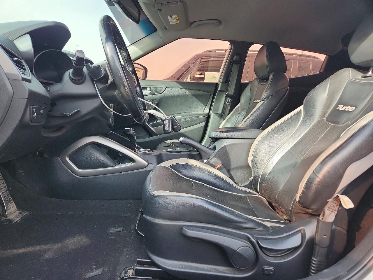 2015 Hyundai Veloster Turbo