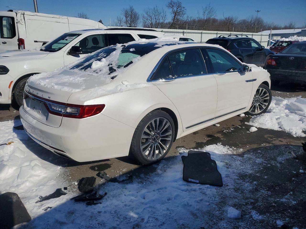 2017 Lincoln Continental Select
