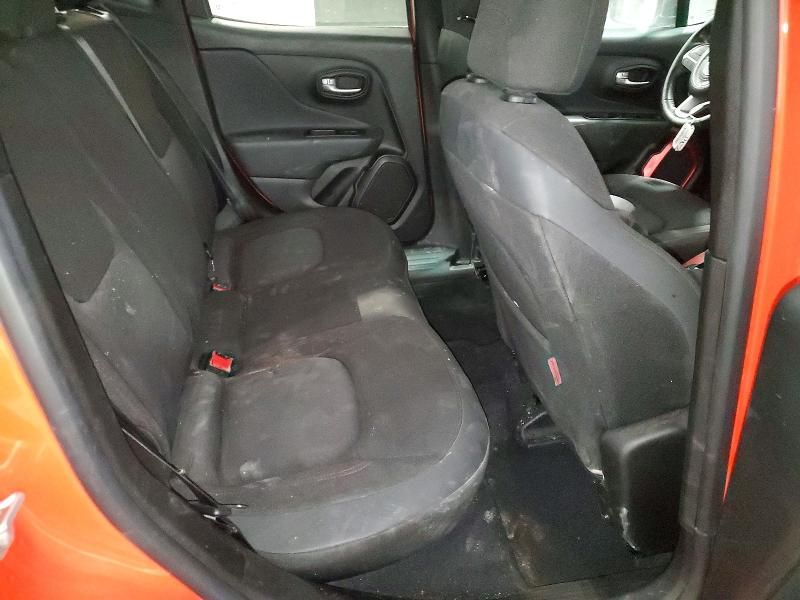 2020 Jeep Renegade Trailhawk