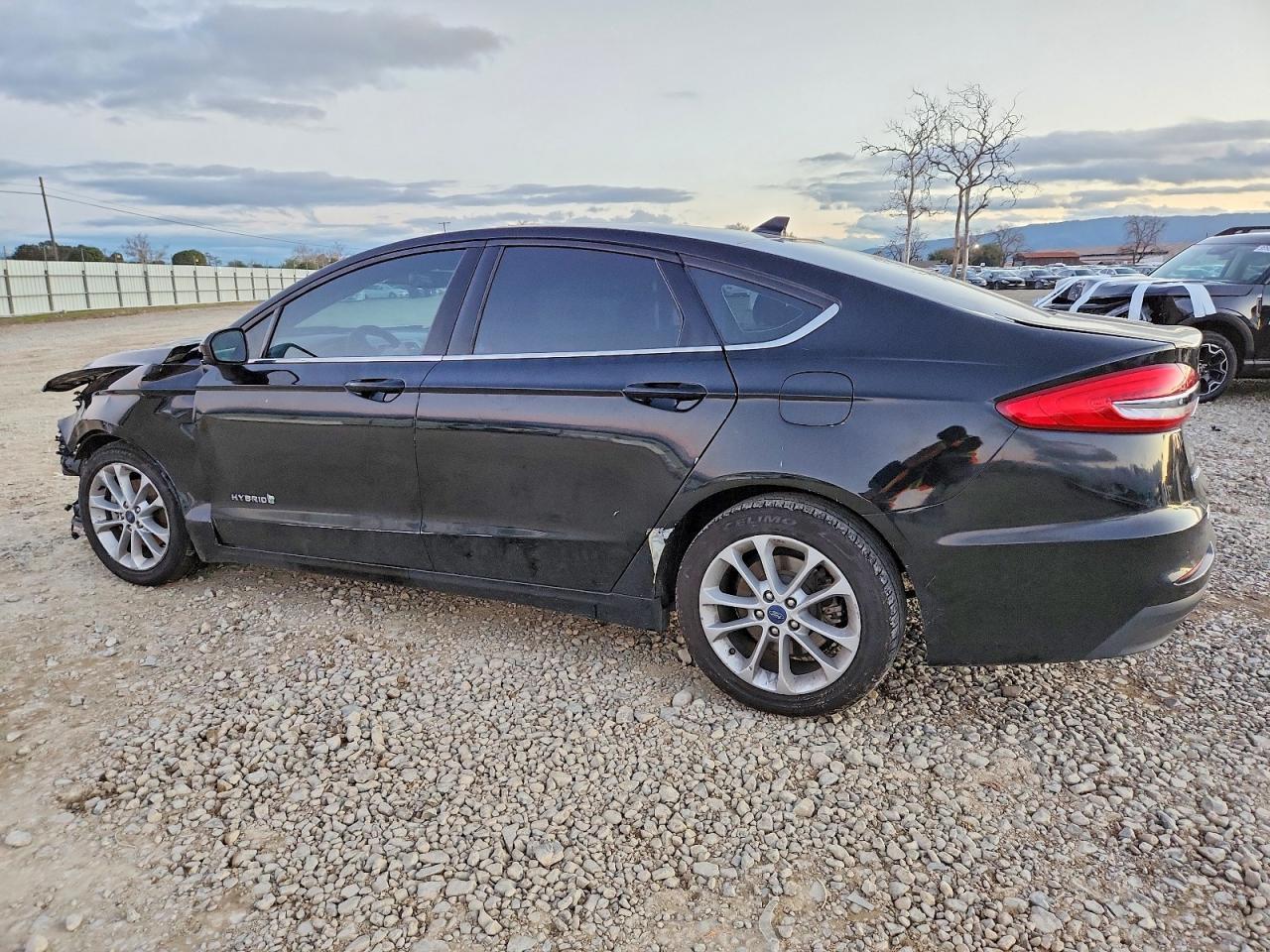 2019 Ford Fusion se