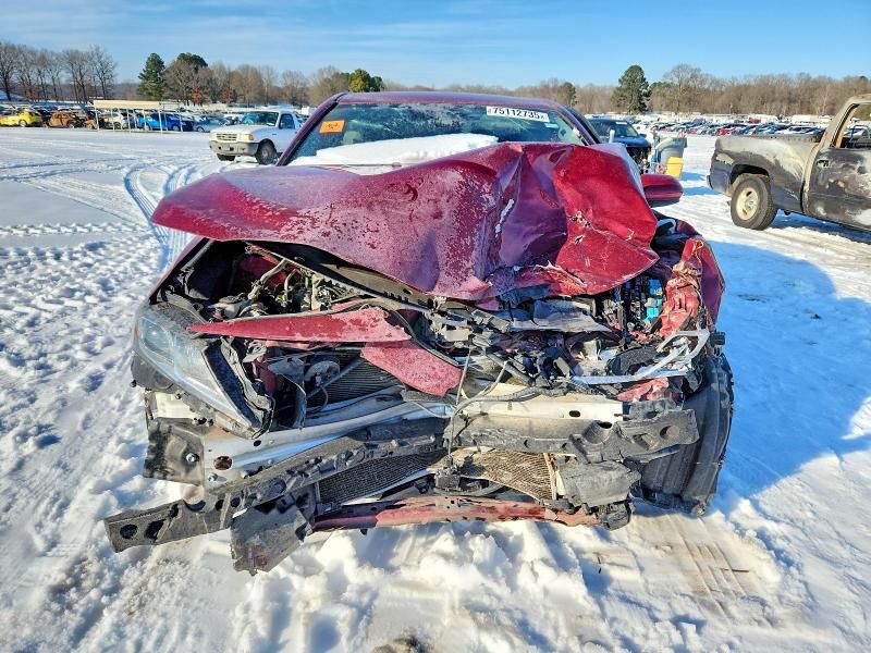 2022 Toyota Camry le