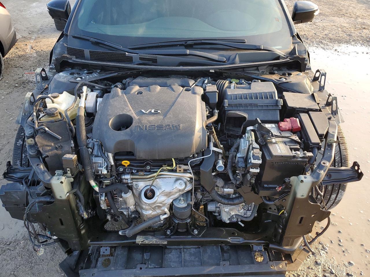 2021 Nissan Maxima sr