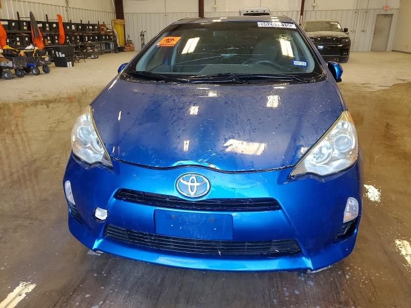 2014 Toyota Prius c
