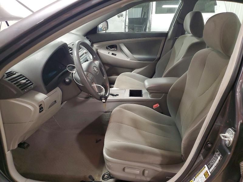 2009 Toyota Camry le