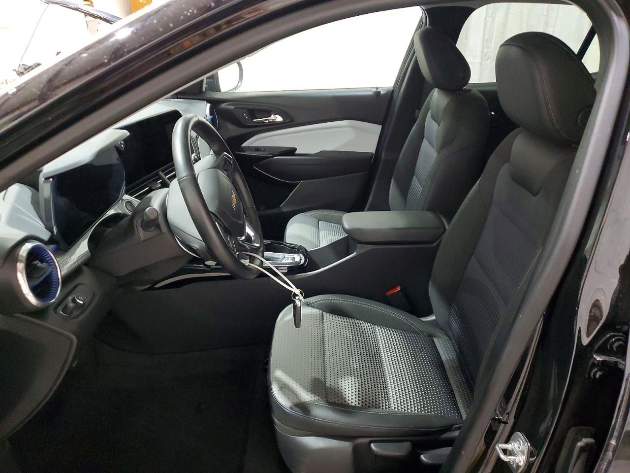 2025 Chevrolet Trax 1LT