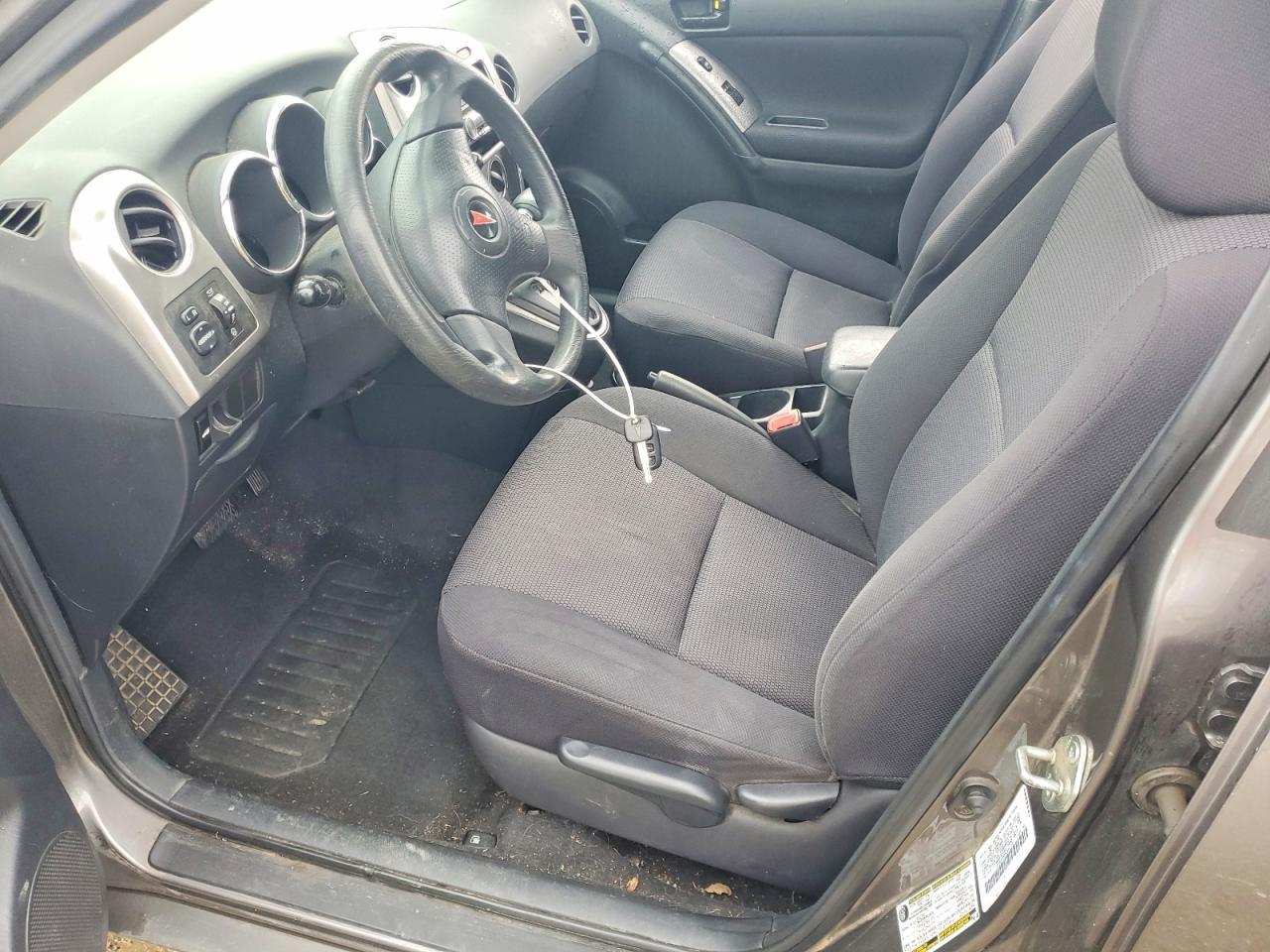 2005 Pontiac Vibe Base