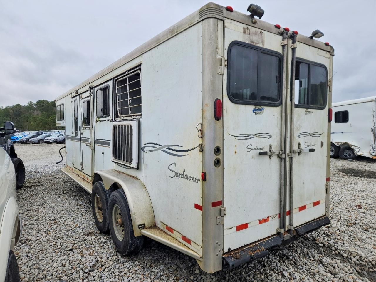 2007 Sundowner Horse Trailer