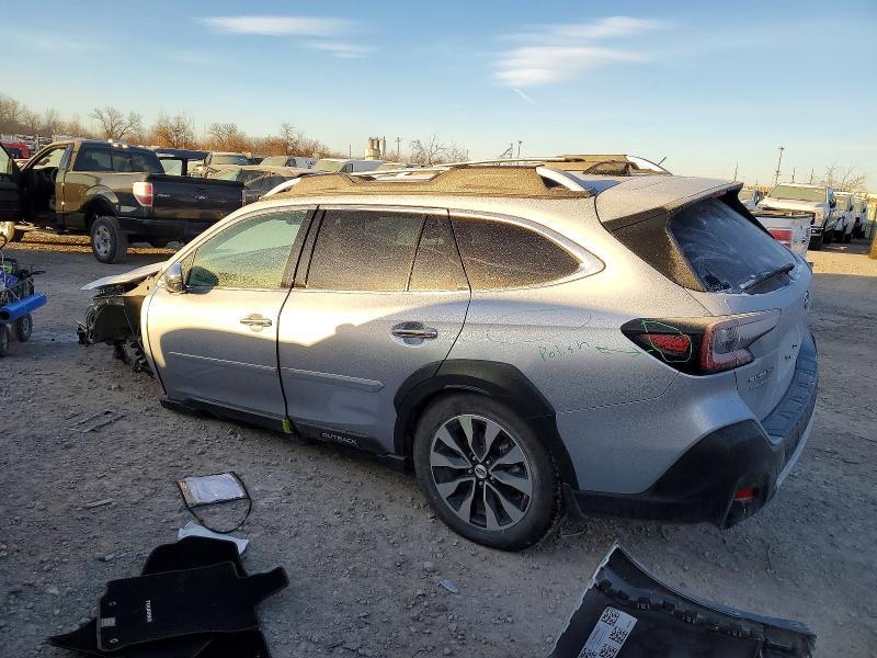 2024 Subaru Outback Touring