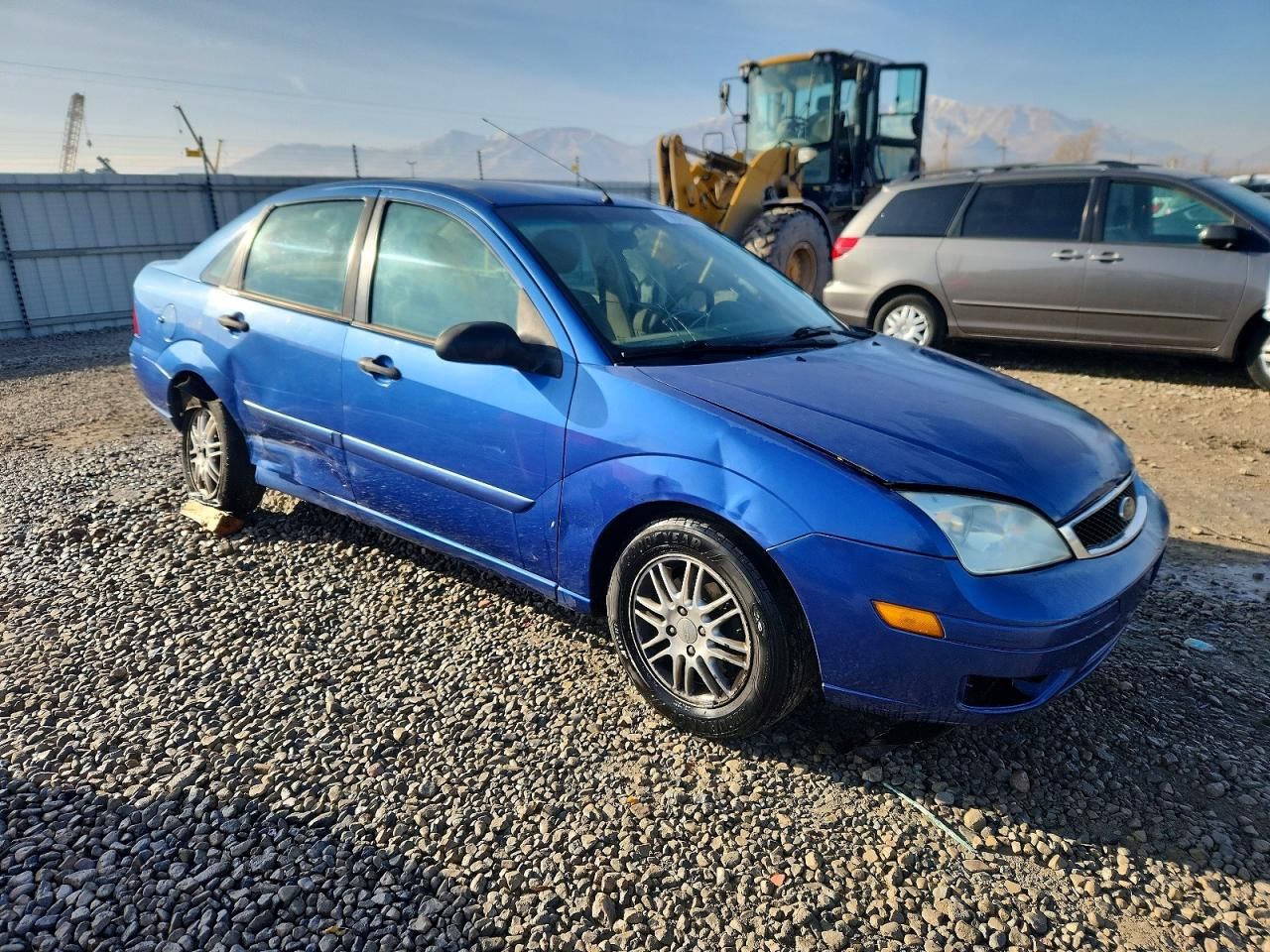 2005 Ford Focus ZX4