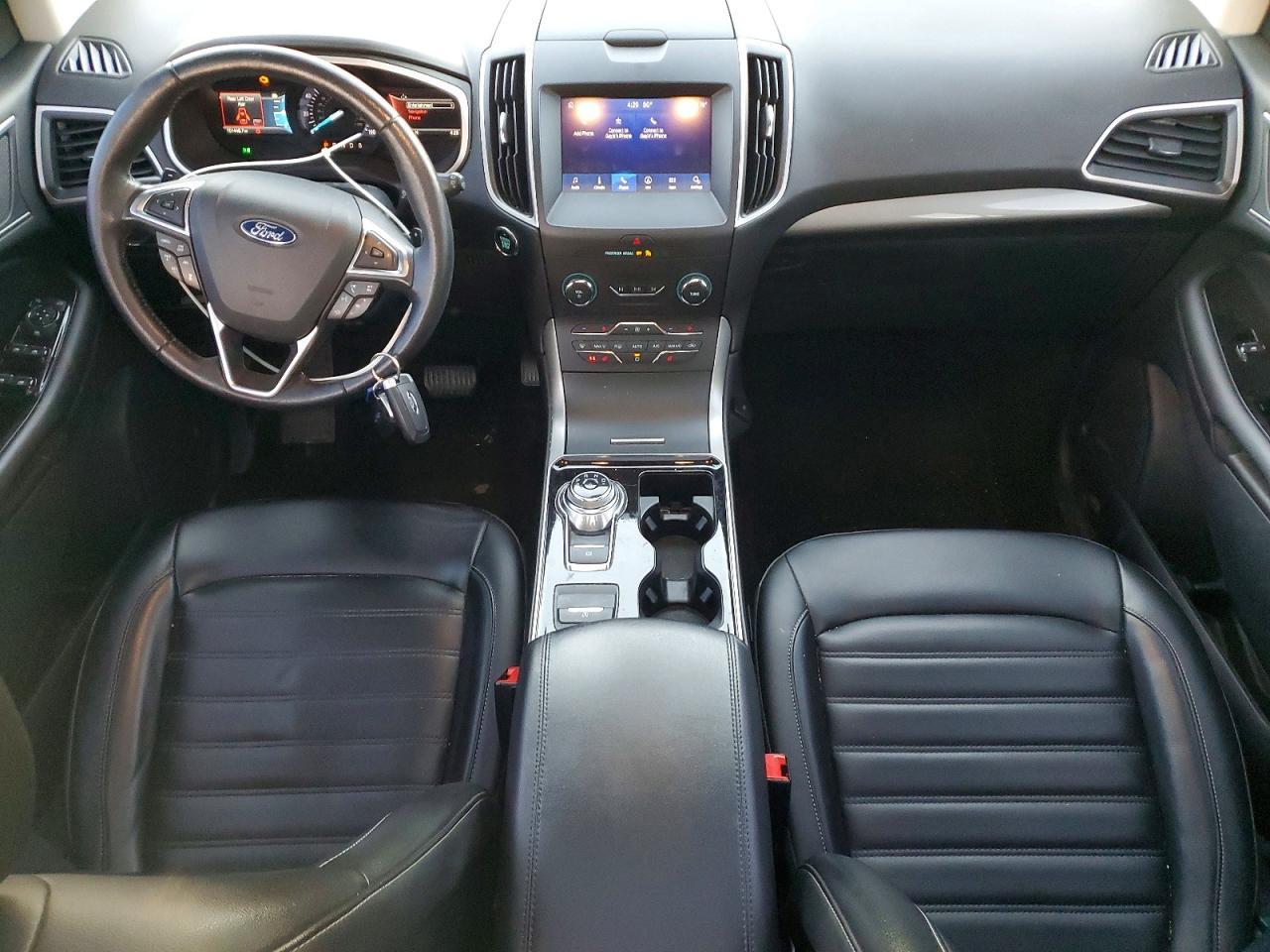 2019 Ford Edge sel