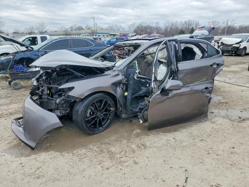 2018 Toyota Camry xse