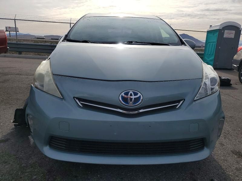 2013 Toyota Prius v