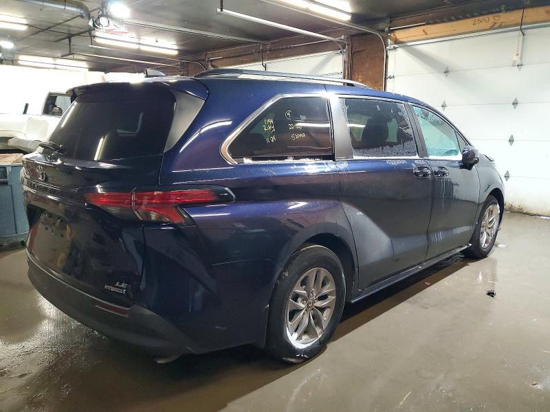 2022 Toyota Sienna le