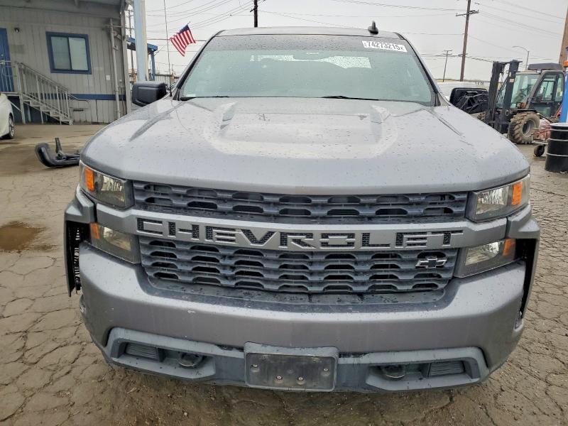 2020 Chevrolet Silverado C1500 Custom