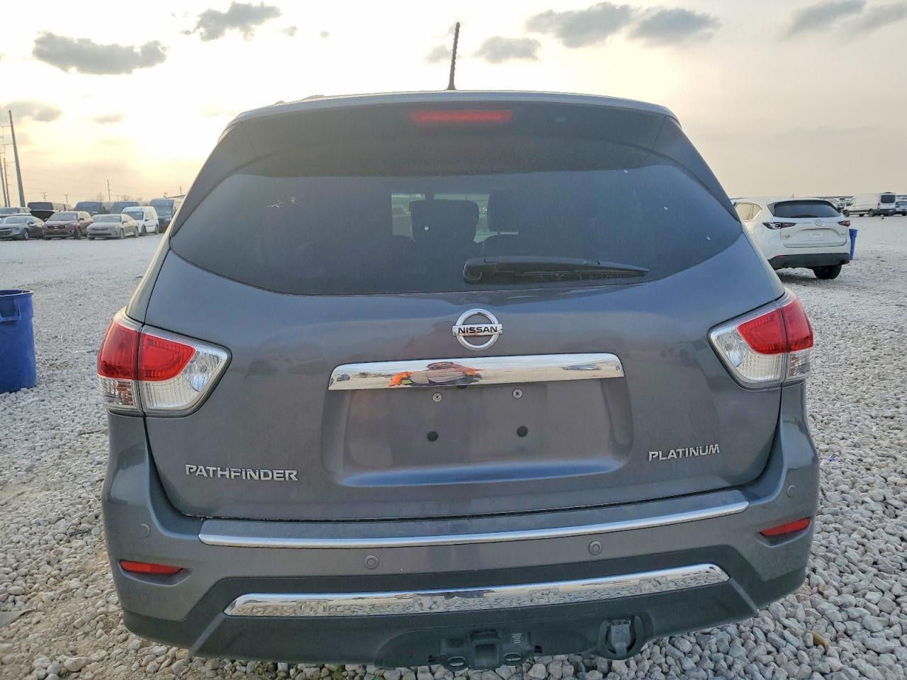 2016 Niss Pathfinder s