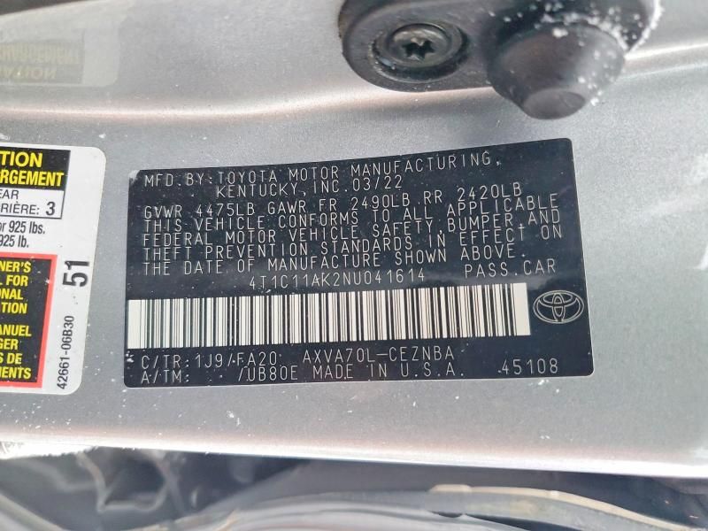 2022 Toyota Camry le