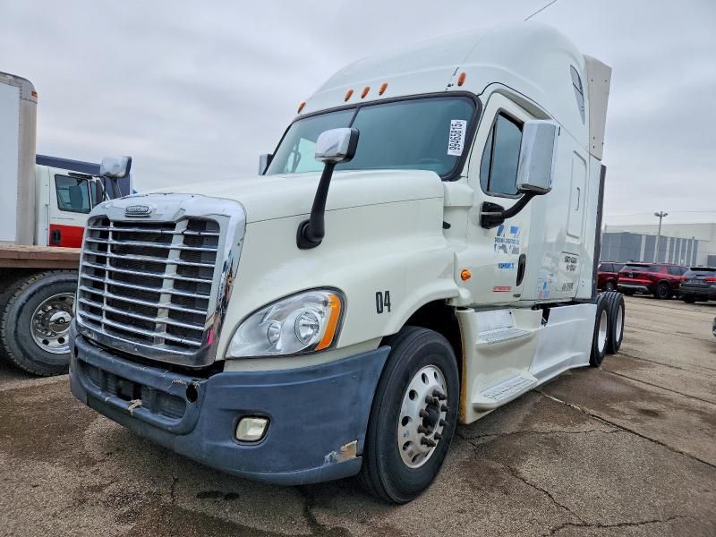 2017 Freightliner Cascadia 125 Semi Truck