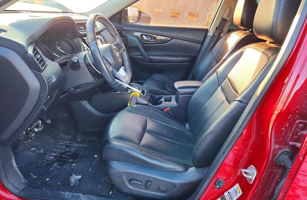 2017 Nissan Rogue sv