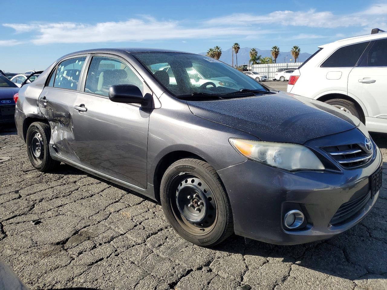 2013 Toyota Corolla le