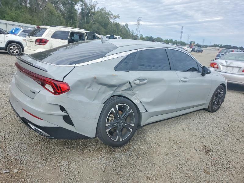 2022 KIA K5 gt Line