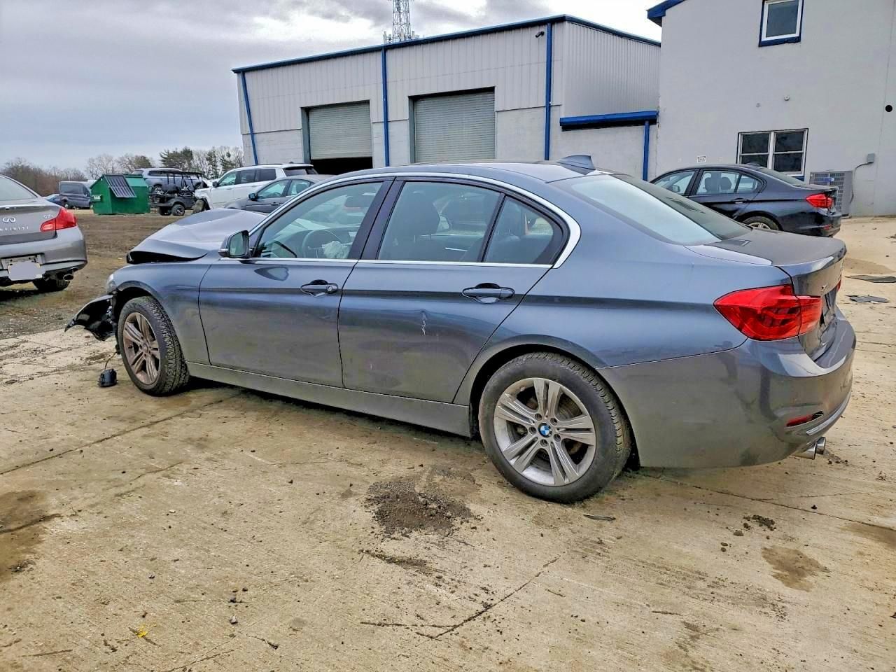 2017 BMW 330 xi