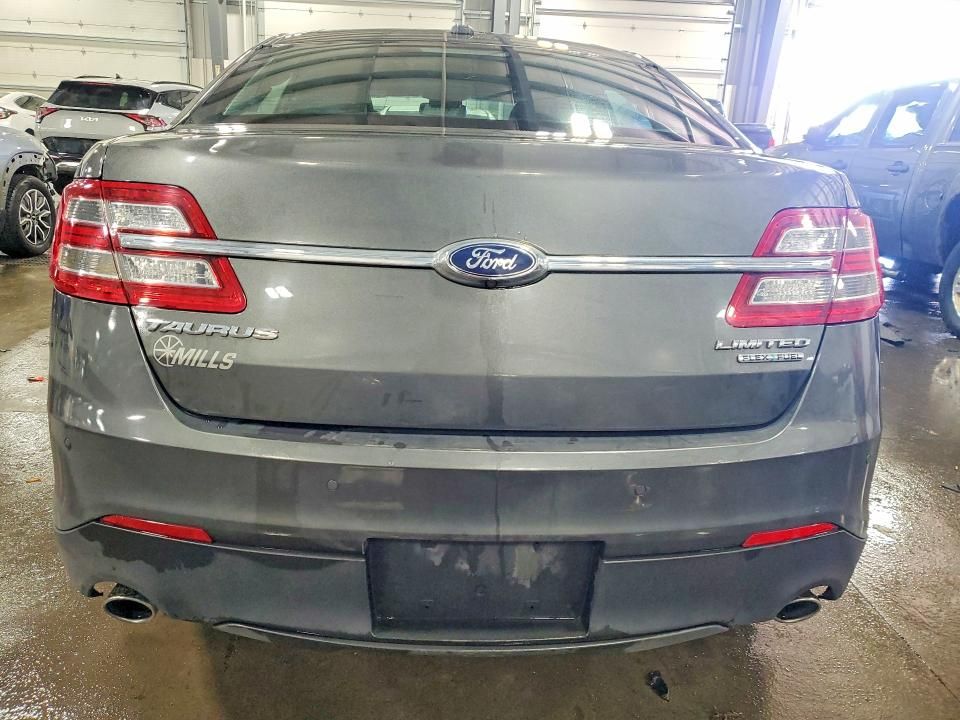2015 Ford Taurus Limited