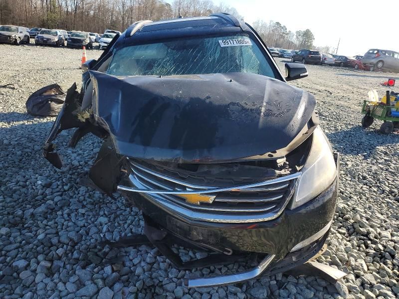 2017 Chevrolet Traverse lt