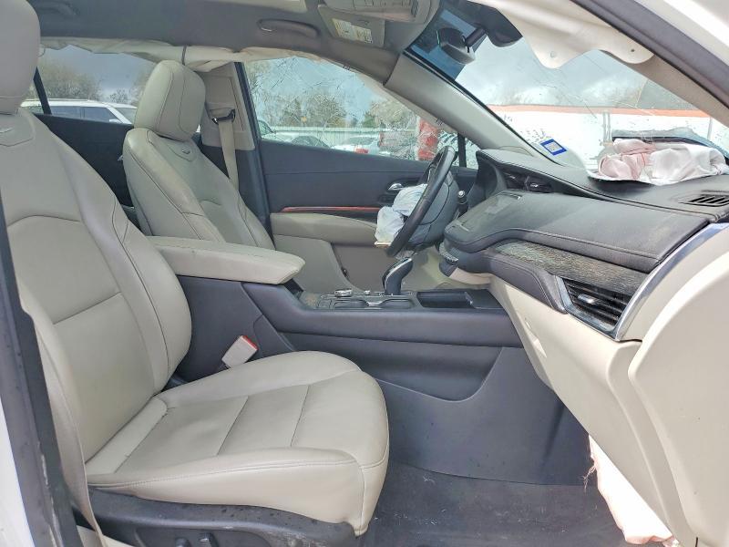 2020 Cadillac XT4 Premium Luxury