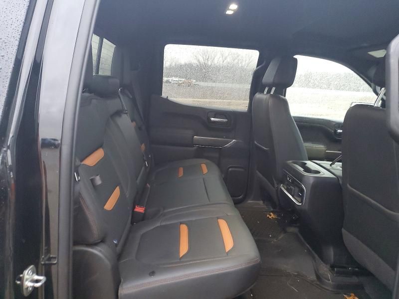 2021 GMC Sierra K1500 AT4