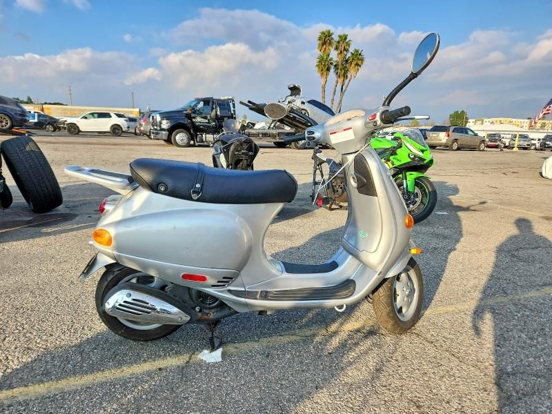 2002 Vespa M198F