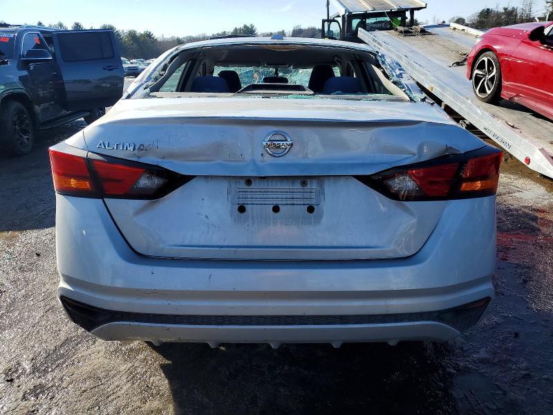 2019 Nissan Altima s