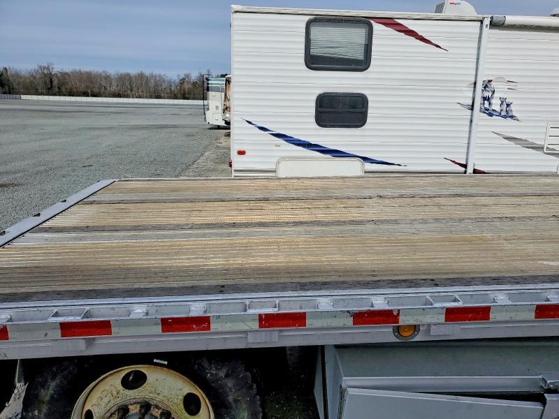 2020 Reitnouer Trailer