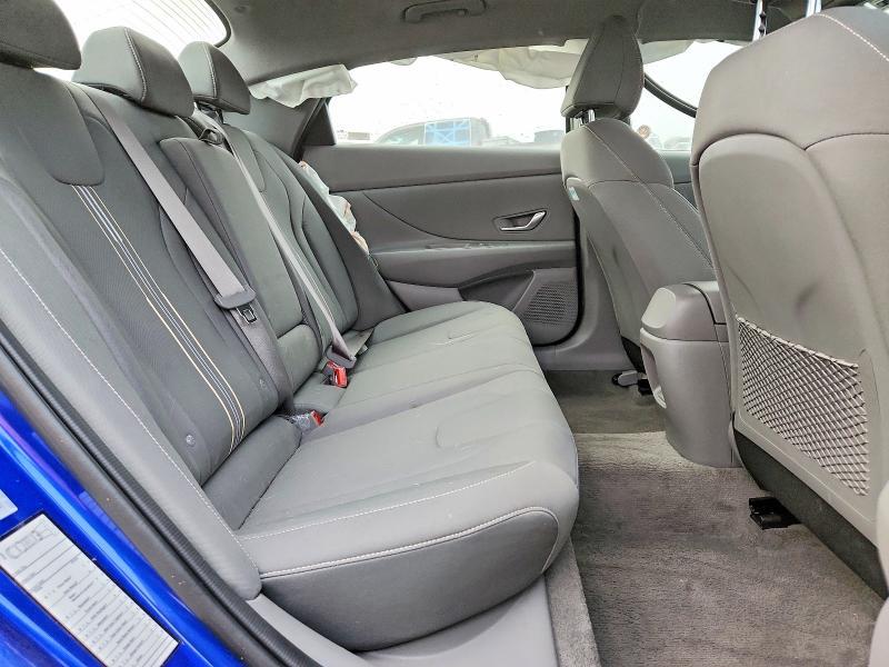 2025 Hyundai Elantra sel