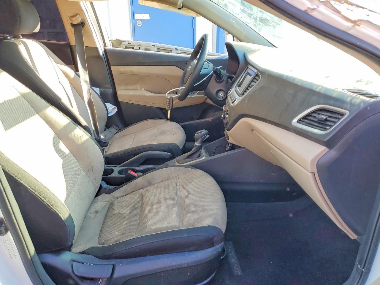 2022 Hyundai Accent se