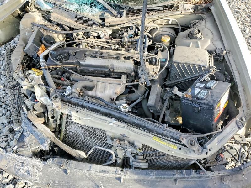 2001 Nissan Altima xe