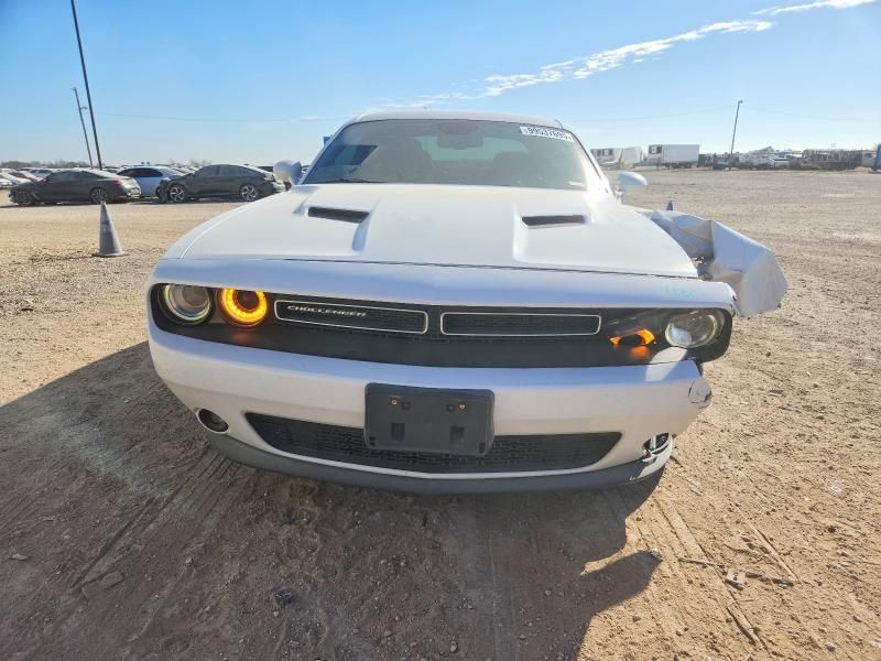 2018 Dodge Challenger gt