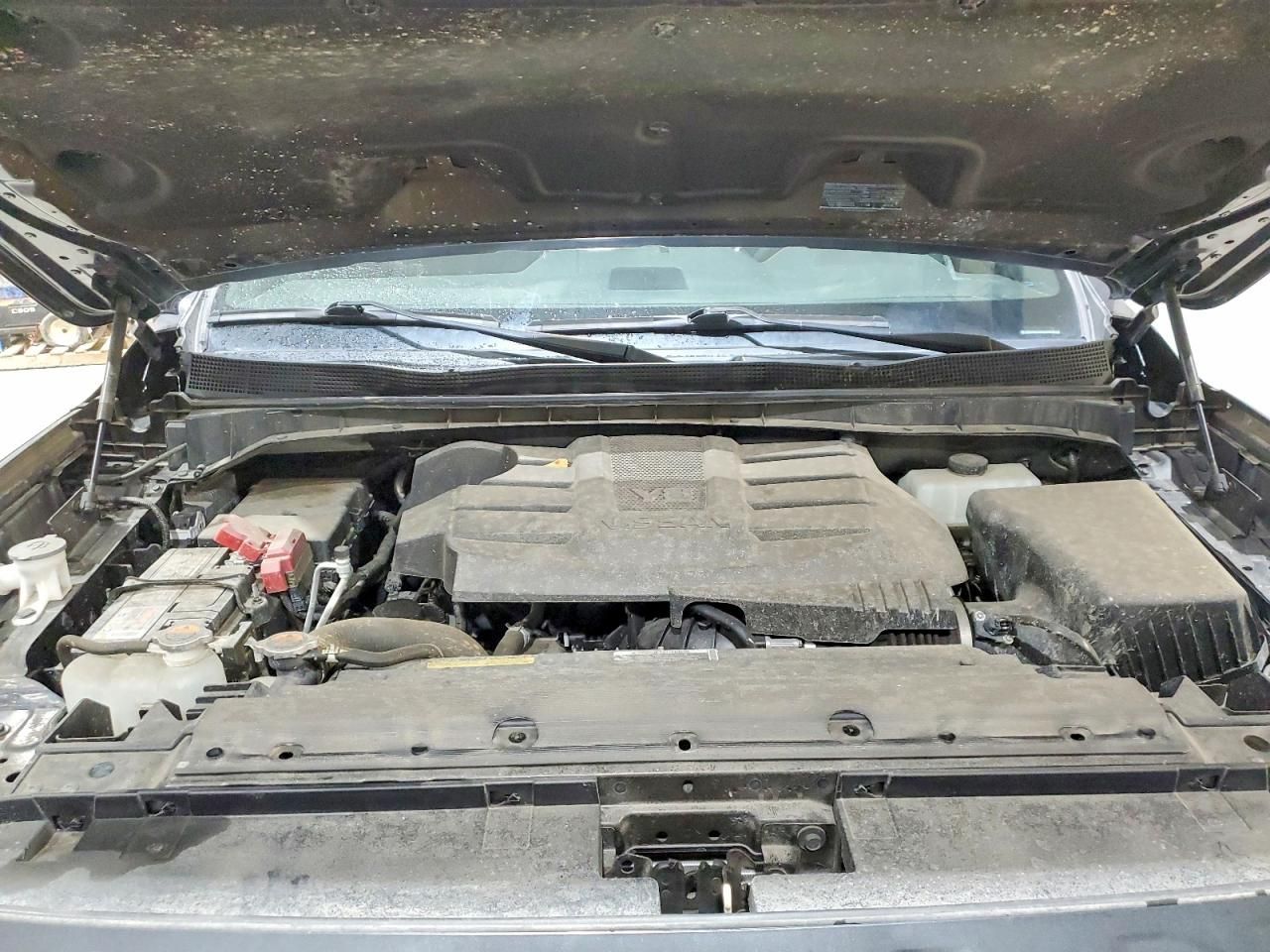 2022 Nissan Titan sv