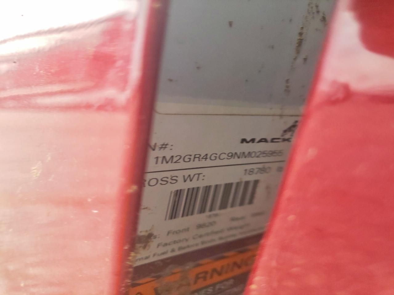 2022 Mack Granite-Semi Truck