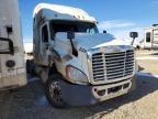 2016 Freigliner 2016 Freightliner Cascadia 125 Semi Truck